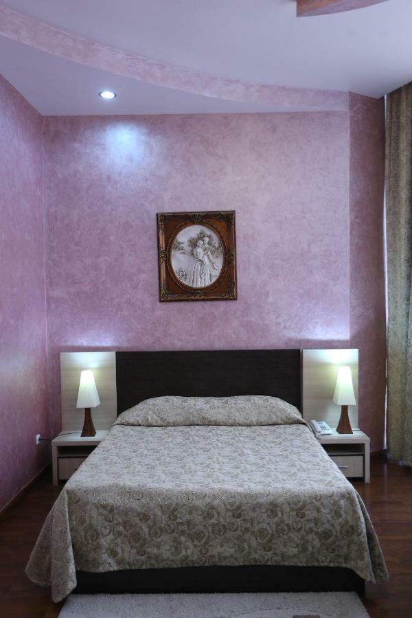 Vanatur Hotel Ґюмрі Екстер'єр фото